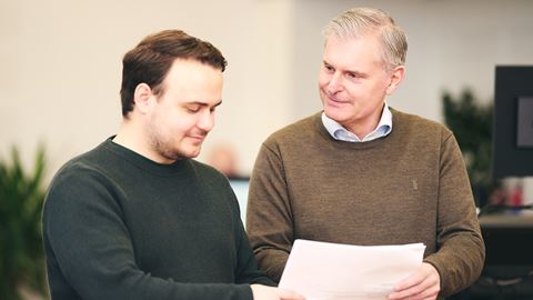 Erhvervsrådgiver i Sparekassen Thy i samtale