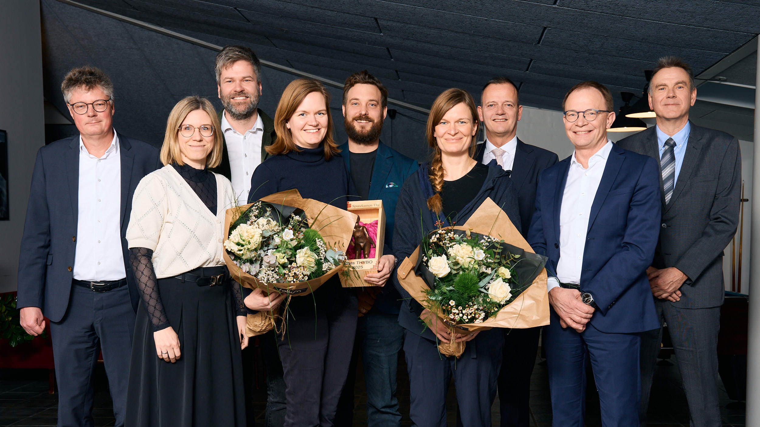 Årets Thybo 2025 – Familierne bag Thy Whisky sammen med Udvælgelseskommiteen 